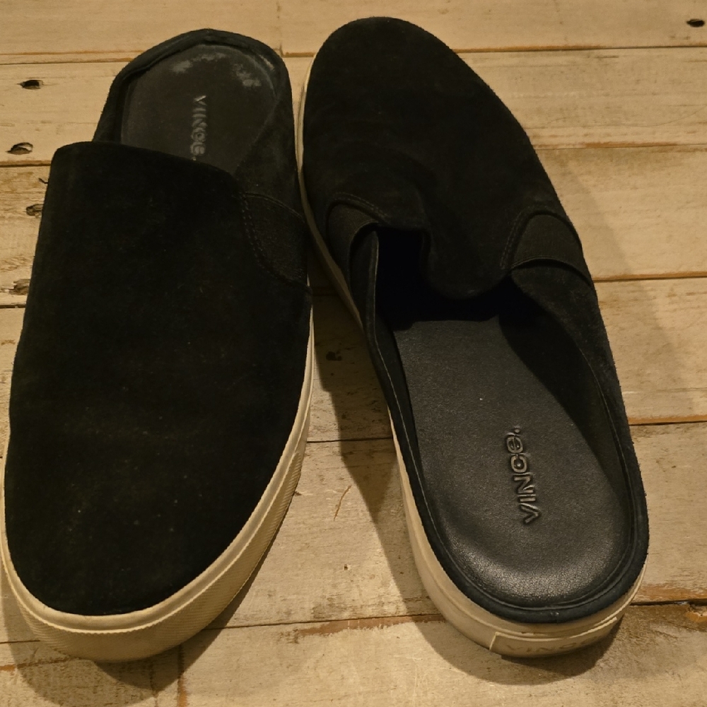 Vince Black Suede Womans Shoes